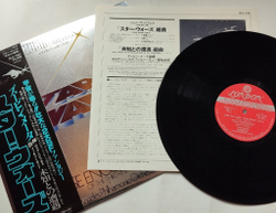 Винтажная виниловая пластинка LP Philharmonic Orchestra Suites From Star Wars And Close Encounters Of The Third Kind (Japan 1978) (Obi)