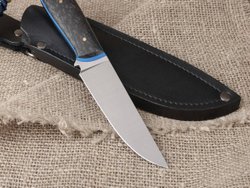 Нож для бушкрафта "Куница", сталь VG-10/Elmax, рукоять карбон (синий спейсер)