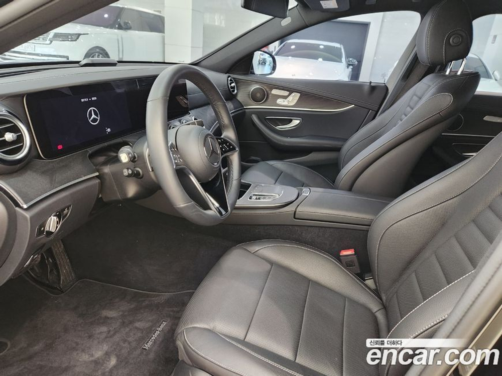 Mercedes-Benz E-Class W213 E250 AMG Line (10.2022)