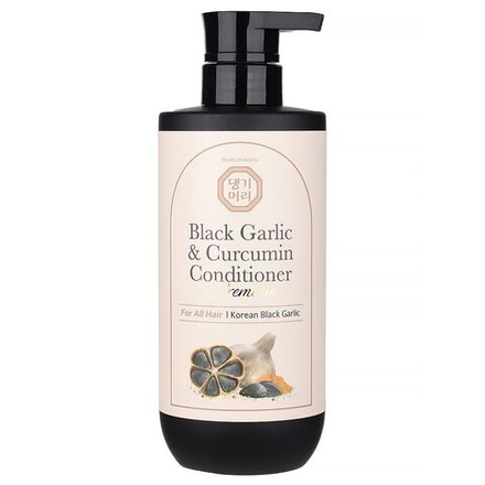 Кондиционер для волос с экстрактом черного чеснока и куркумы Daeng Gi Meo Ri Black Garlic And Curcumin Treatment 500 мл