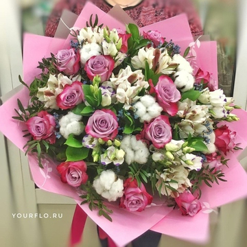 Авторский букет в розовой гамме