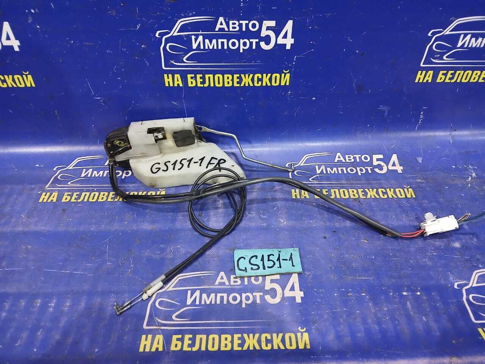 Замок двери передней правой TOYOTA CROWN 1997