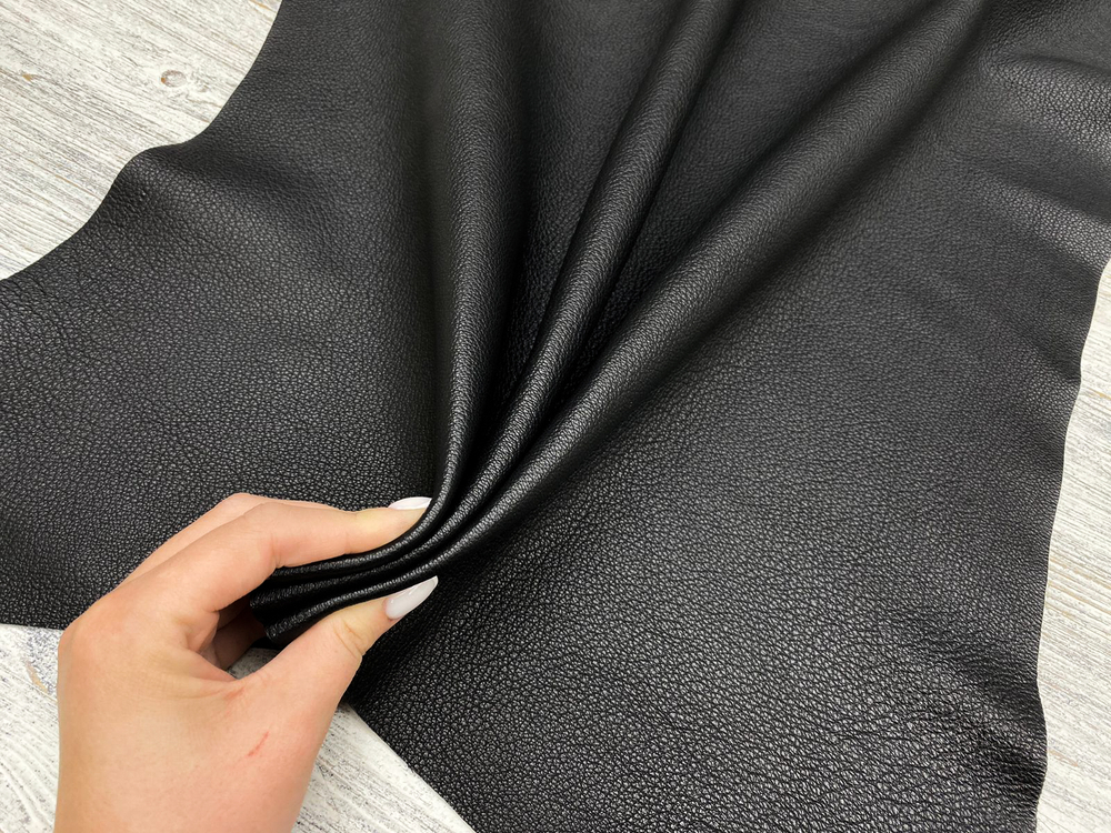 Madras Nero (1,3-1,5 мм), цв. Черный, натуральная кожа козы