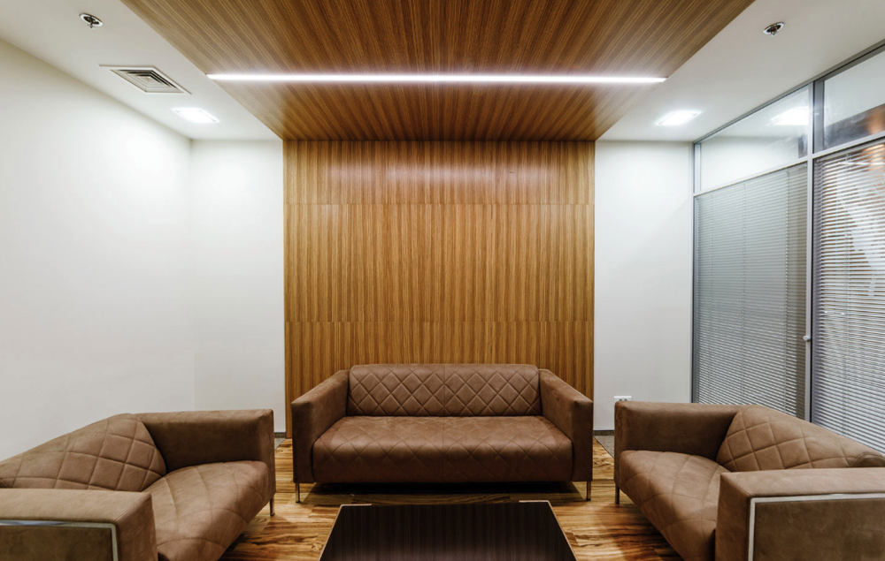 Диван трехместный ВИСПО, кожа