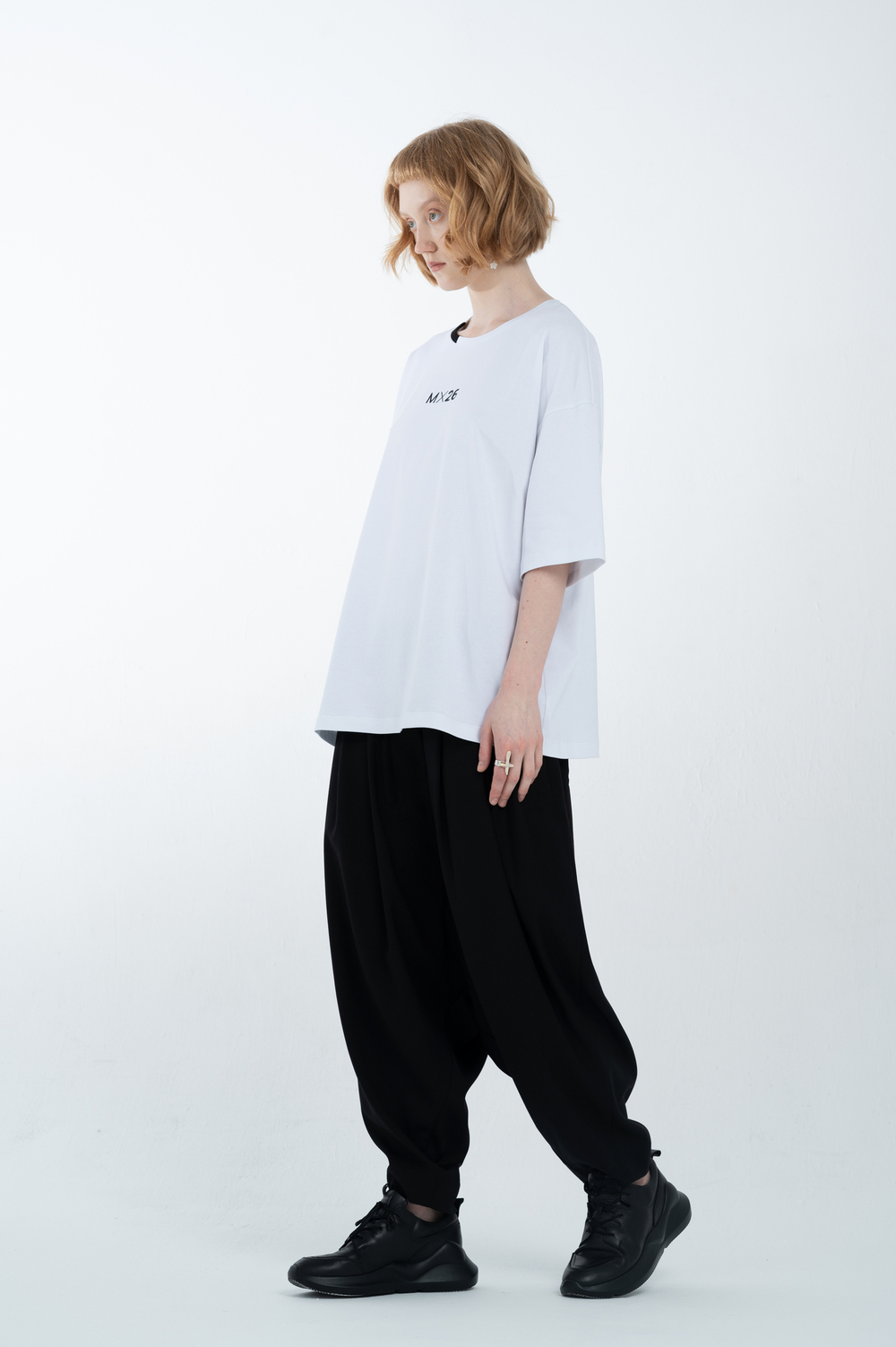 Футболка oversize из плотного трикотажа