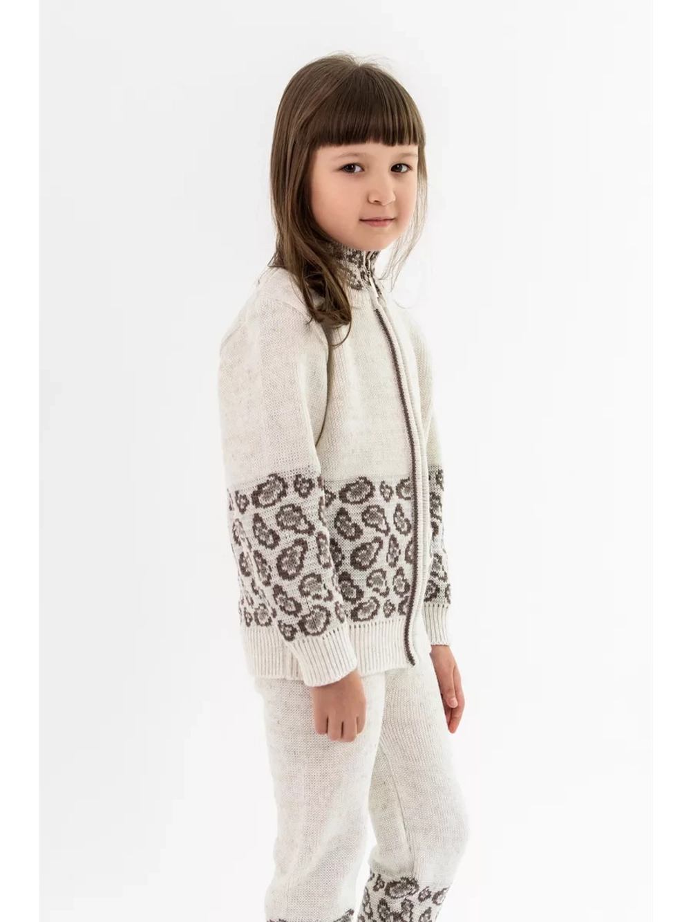 Кофта вязаная