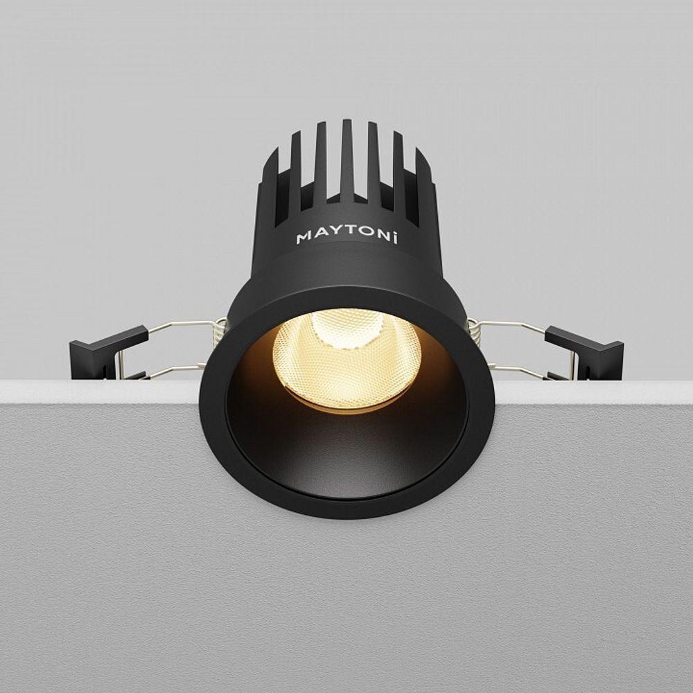 Встраиваемый светильник Maytoni Dip DL117-15W-2.7K-B