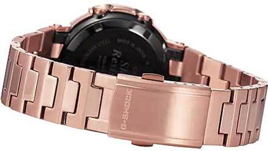 Наручные часы Casio G-Shock AWM-500GD-4ADR