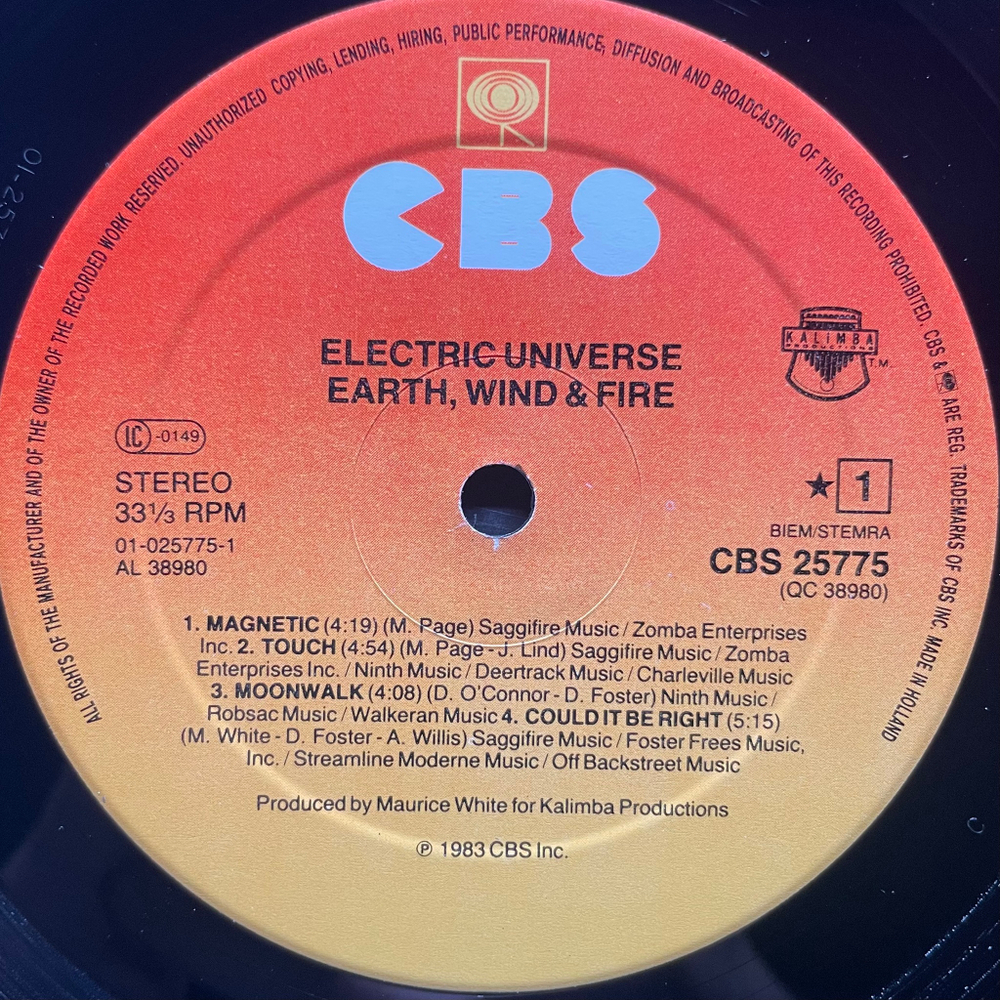 Earth, Wind & Fire ‎– Electric Universe (Европа 1983г.)