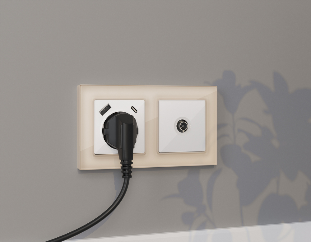 MA113030 Комплект механизма TV розетки проходной ALFA Белый глянец 5-1000 MHz 4dB QUANT (AP1130, VM211)