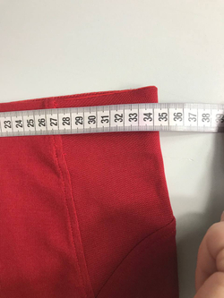 Юбка Bershka обтягивающего кроя, маркировка М, визуально на 46 размер