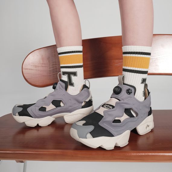 Reebok Instapump Fury -популярная новинка от Серо-голубой Унисекс