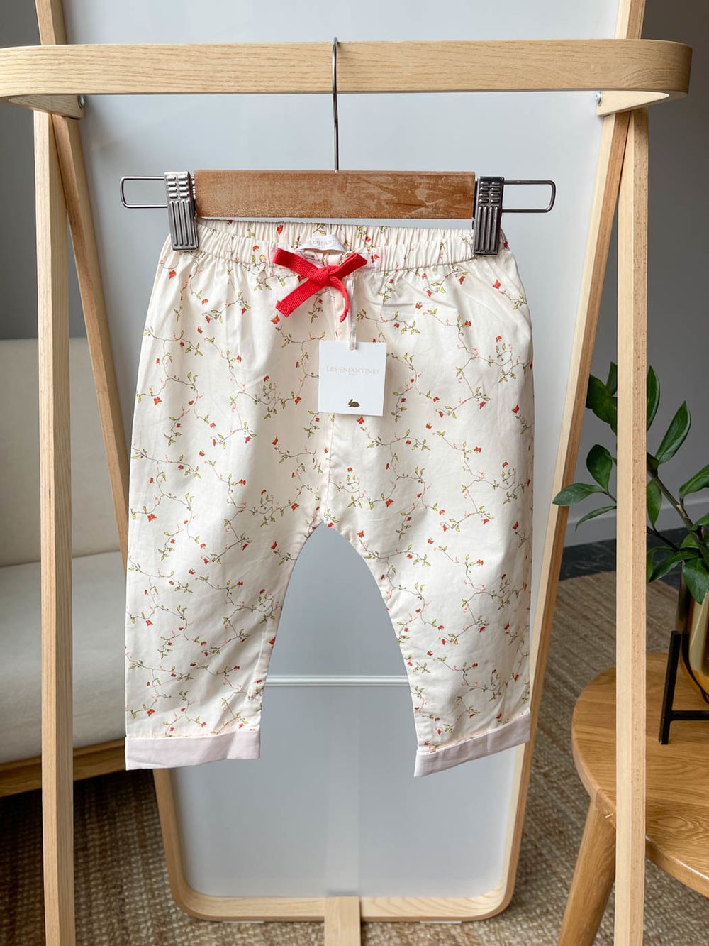 Новый комплект Les Enfantines, 86