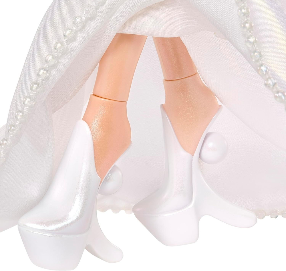 Кукла Братц 2025 Holidayz Frosty Nightz Хлоя