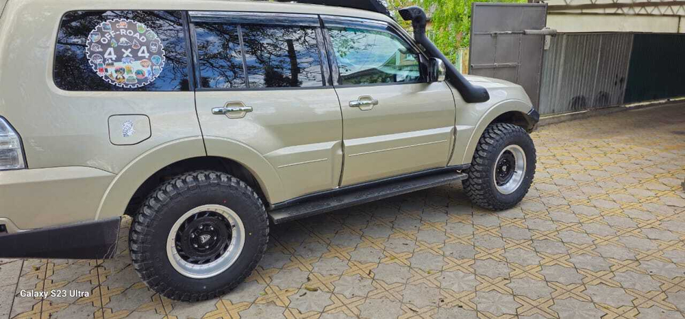 Диски колёсные Tank300  R17 8,5 9705 Matte black Machine leap BEAST