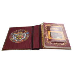 Семейная родословная книга "Манускрипт", натуральная кожа (гранат)