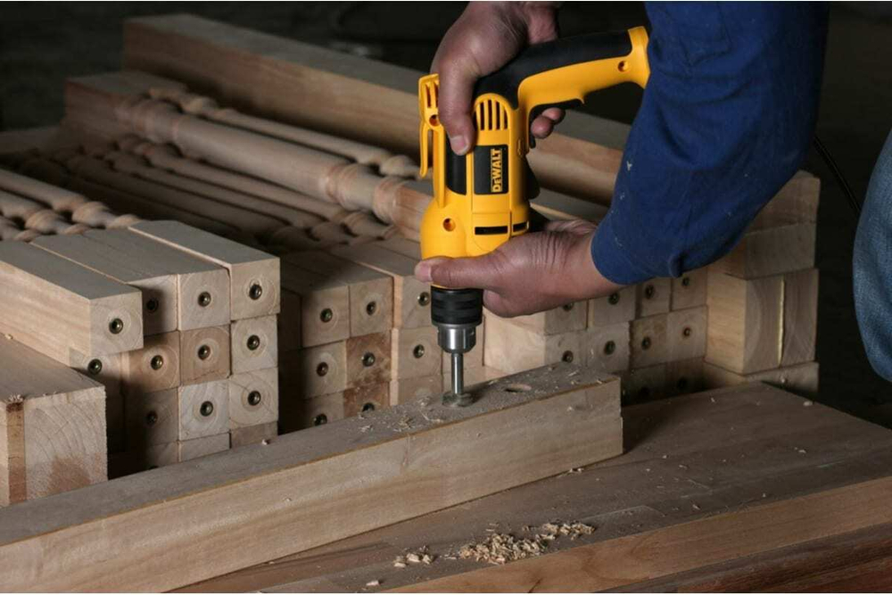 DeWalt, DWD024S, Ударная дрель, 701 Вт, 0-2800, БЗП, шт