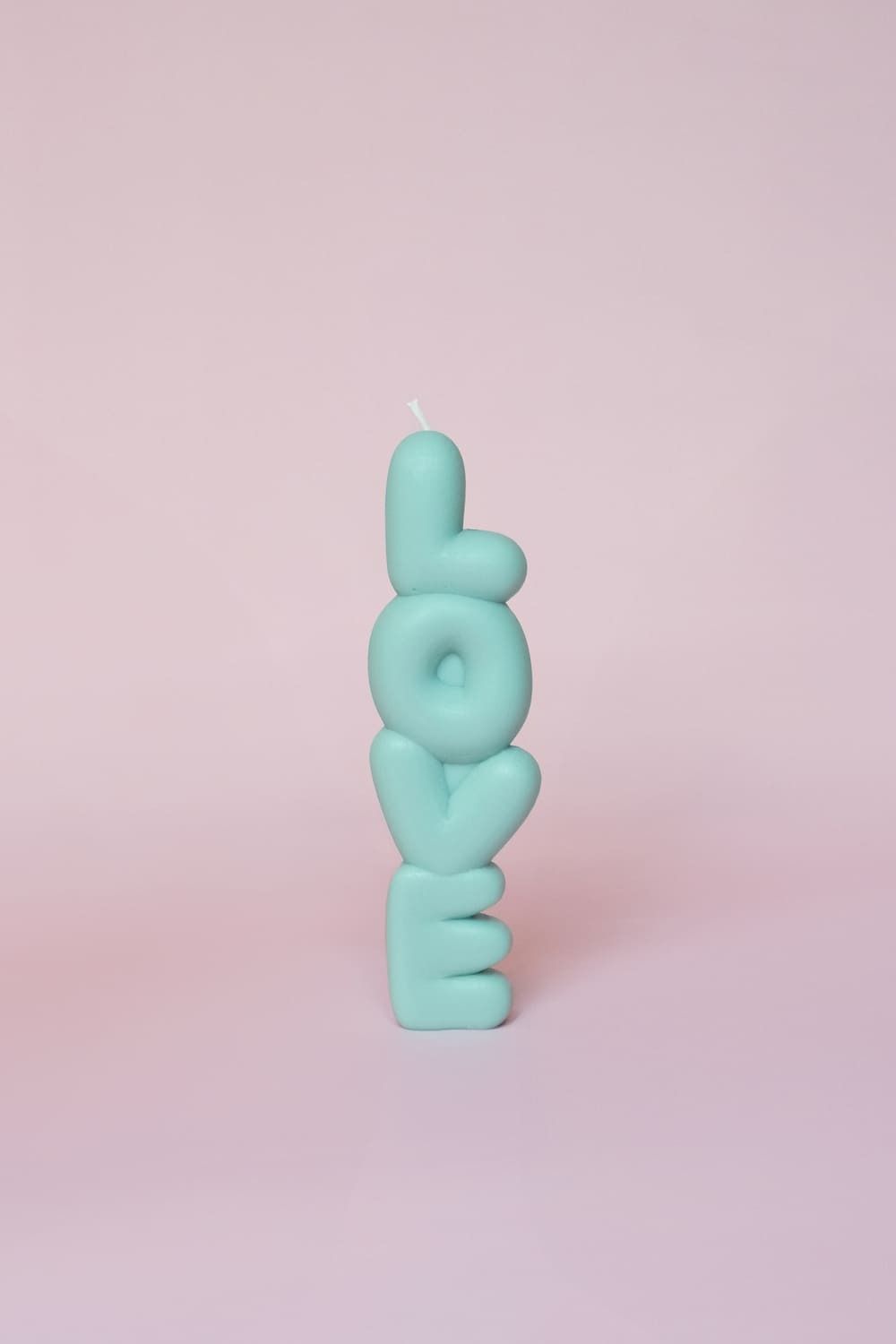 Свеча Unification Love "Love" голубая (Морская соль)