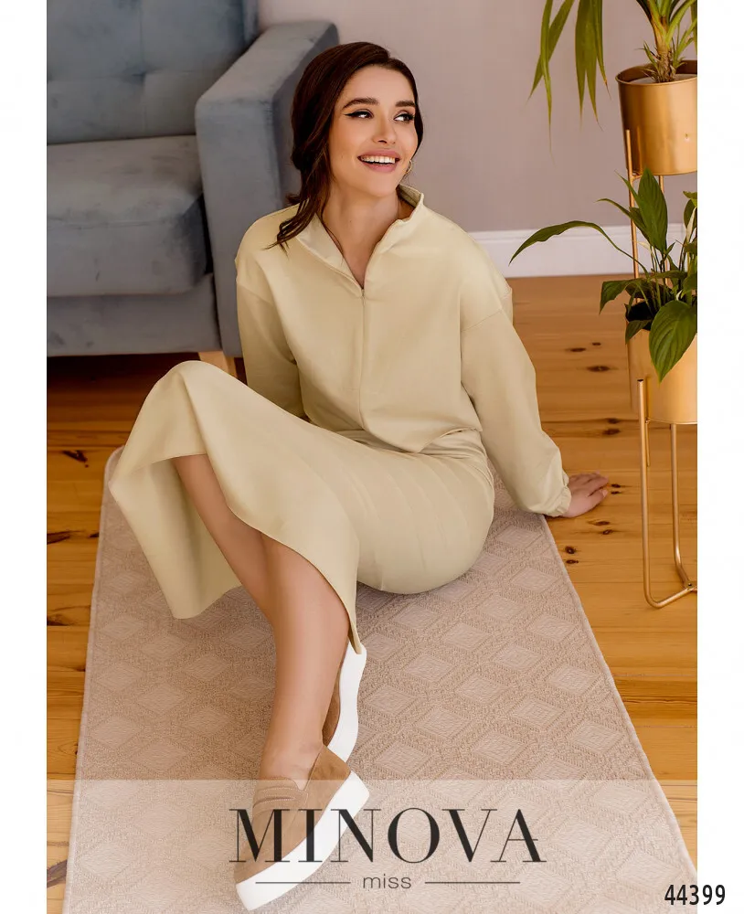 Костюм 2162-бежевый Minova