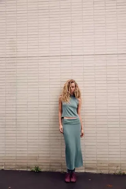 ZARA ЮБКА МИДИ С ЛЮВЕРСАМИ, БИРЮЗОВЫЙ