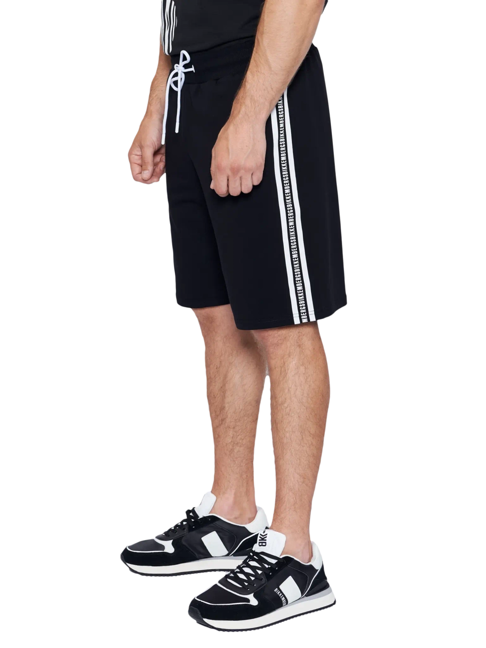 Шорты M BIKKEMBERGS