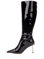 Женские лаковые чёрные сапоги на шпильке со стразами