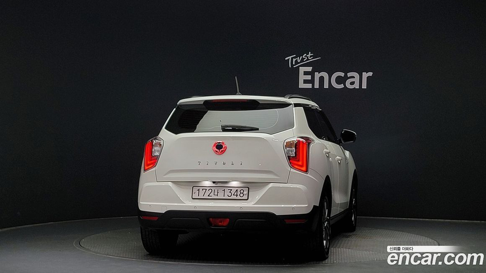 KG Mobility (Ssangyong) Very New Tivoli Бензин 1.5 2WD (01.2020)