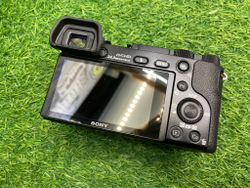 Sony A6000 kit 16-50mm 3.5-5.6 OSS 15.200 кадров