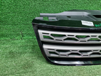 Решетка радиатора Land-Rover Discovery 5 (16-21)