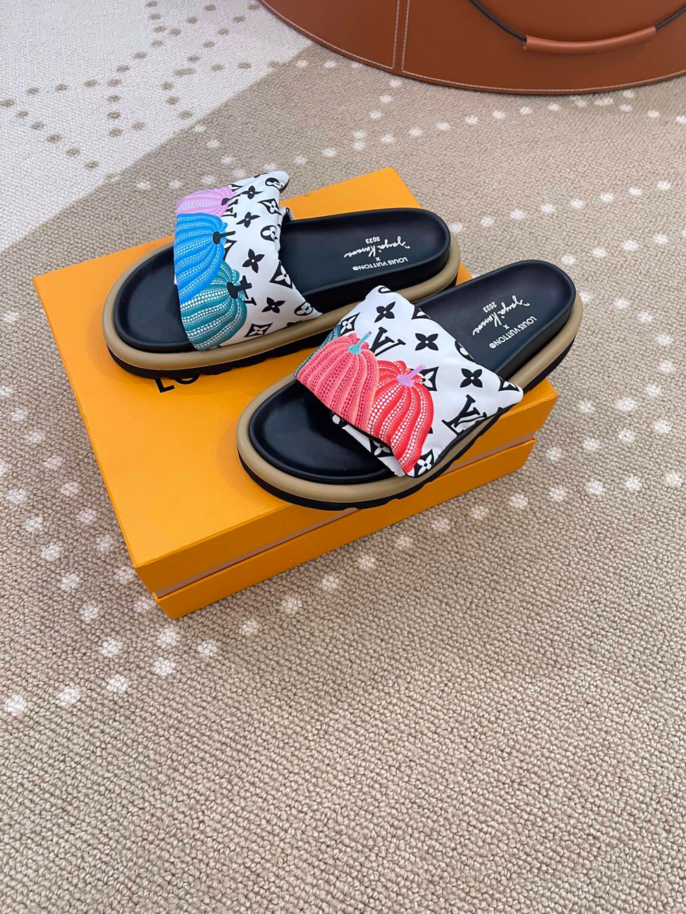 Louis Vuitton Pool Pillow Flat Comfort Mule