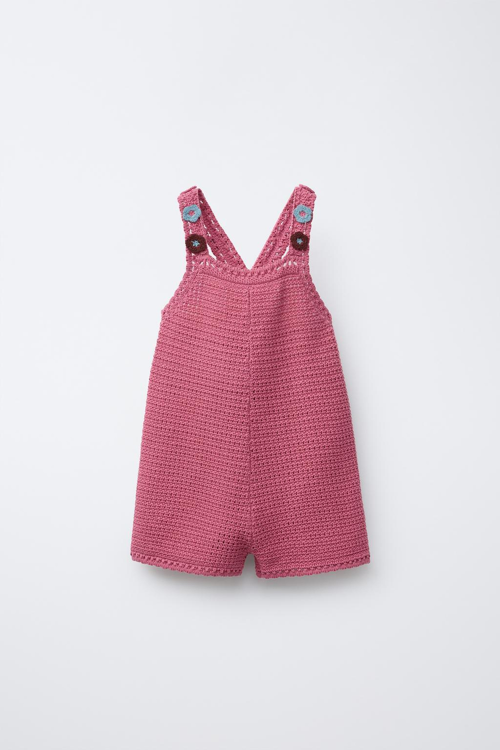 ZARA КОРОТКИЙ КОМБИНЕЗОН ИЗ ТРИКОТАЖА, ВЯЗАНОГО КРЮЧКОМ, С ЦВЕТАМИ, РОЗОВЫЙ