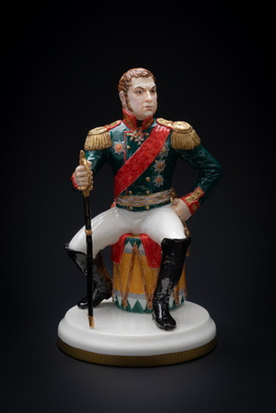 Статуэтка. Фарфор. Солдат. Дохтуров Дмитрий Сергеевич - Русский полководец. Россия