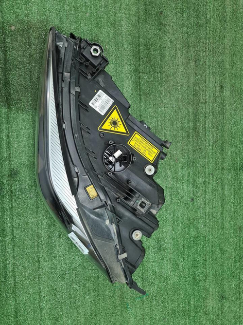 Битая Фара левая BMW 8er G14 G15 G16 (18-22) Laser