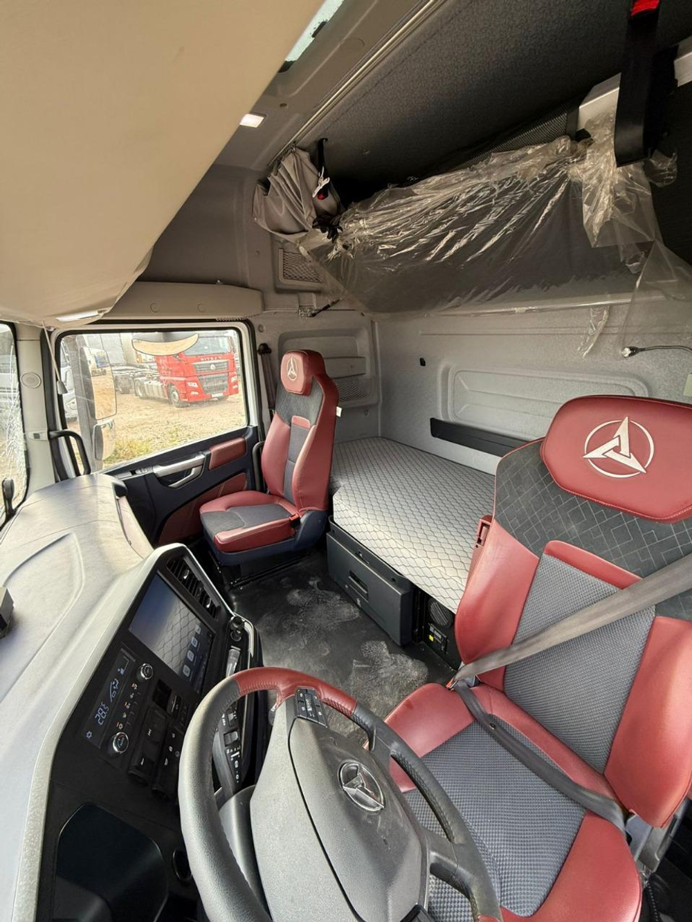 SANY S* 4x2 Седельный тягач HQC240DE (Дизельный, 12,9 л, 479 л.с. АТ)