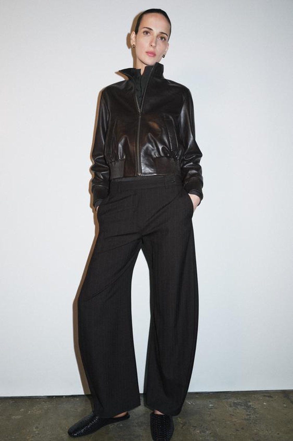 ZARA БРЮКИ В ТОНКУЮ ПОЛОСКУ — ZW COLLECTION, КОРИЧНЕВЫЙ