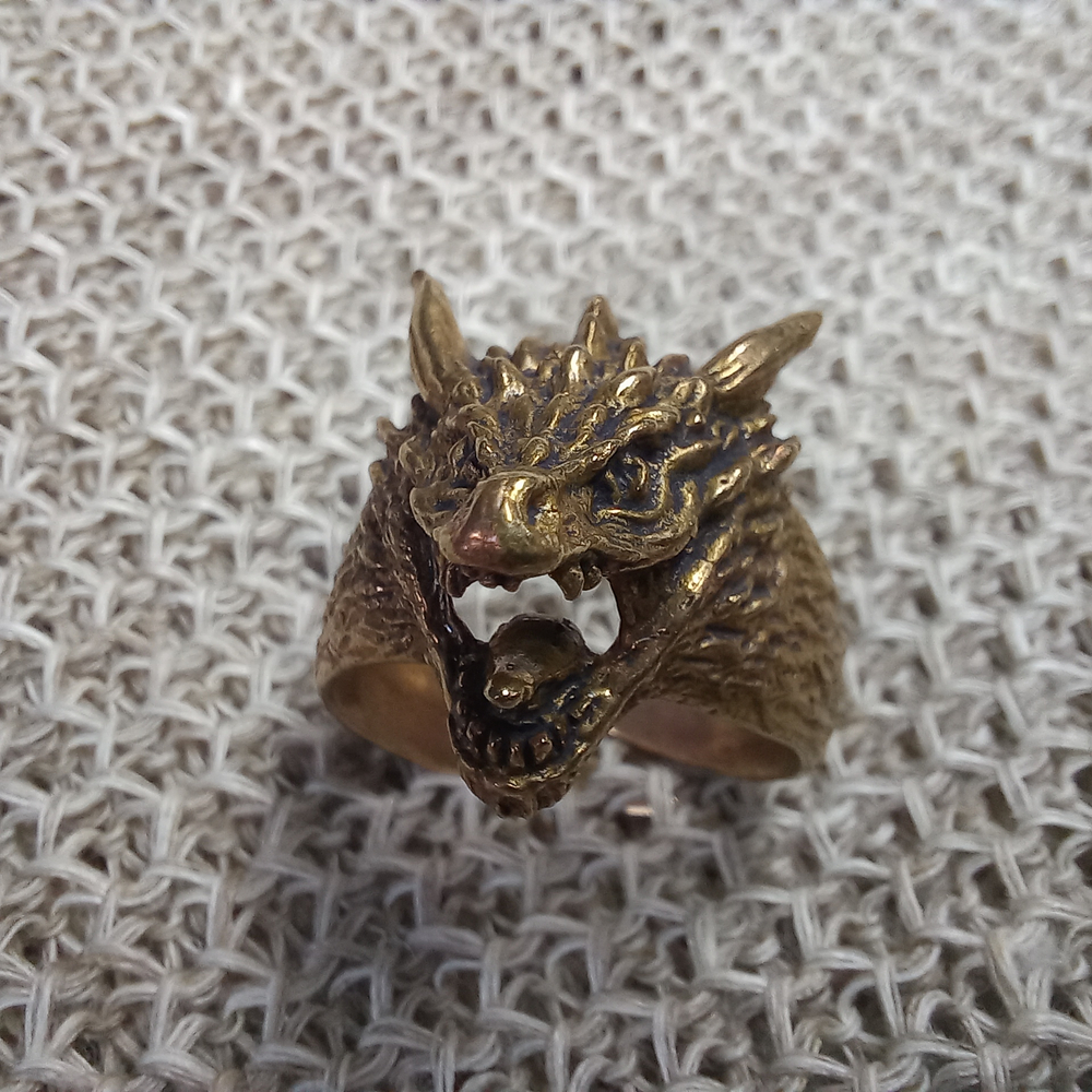 Кольцо. Дракон кричащий большой