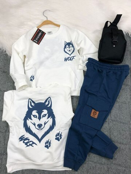 Костюм тройка