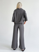 Костюм Arju 075 однотонный из рубашки и широких штанов на резинке