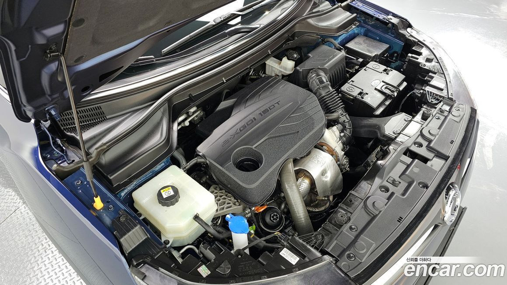 KG Mobility (Ssangyong) Very New Tivoli Бензин 1.5 2WD (06.2020)