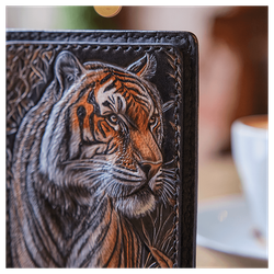 Кожаная обложка на паспорт «Тигр»