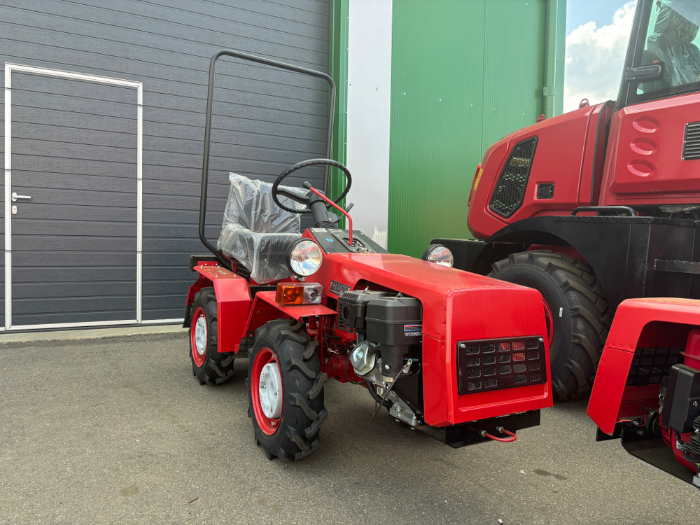 Минитрактор МТЗ Беларус 132Н с двигателем Weima WM188FE