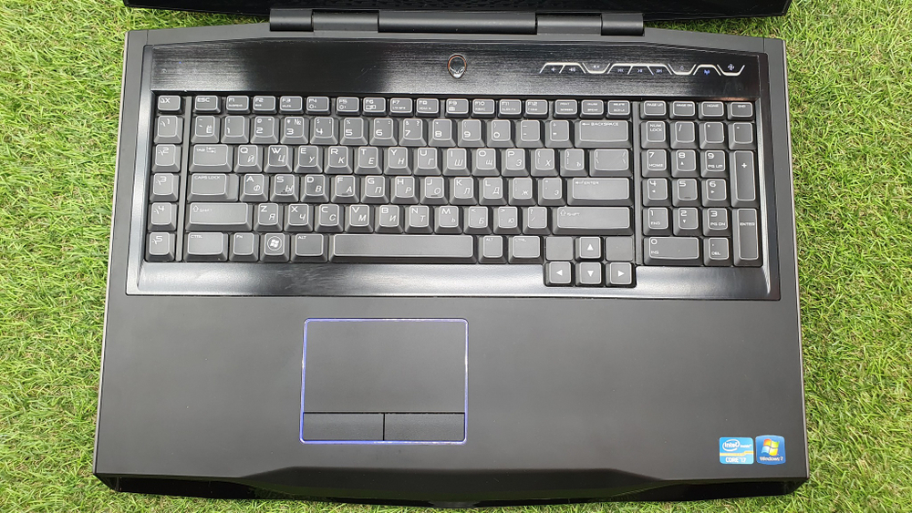 18.4" Игровой Alienware i7/32 Gb/GTX 680M 2 Gb/FHD