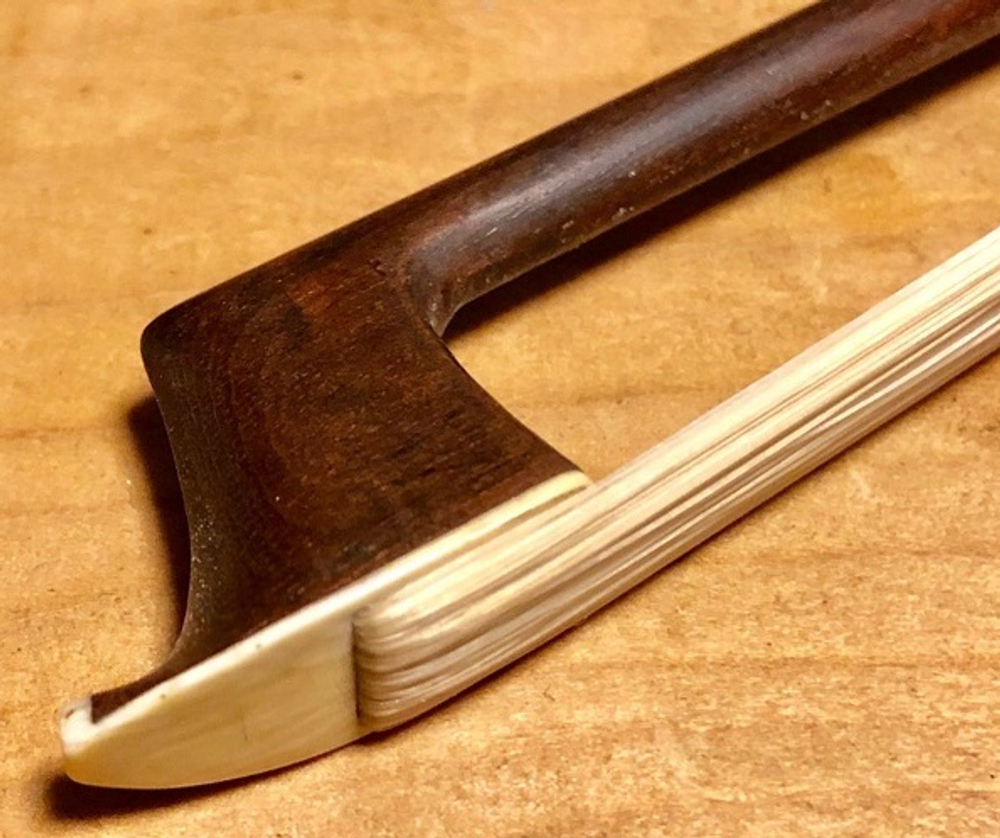 Бюджетный смычок для скрипки Brahner VB-21