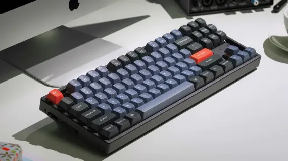 Keychron K8P-J2, RGB, Aluminium Frame, Blue Switch