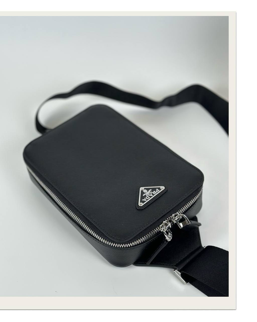 Сумка слинг Louis Vuitton