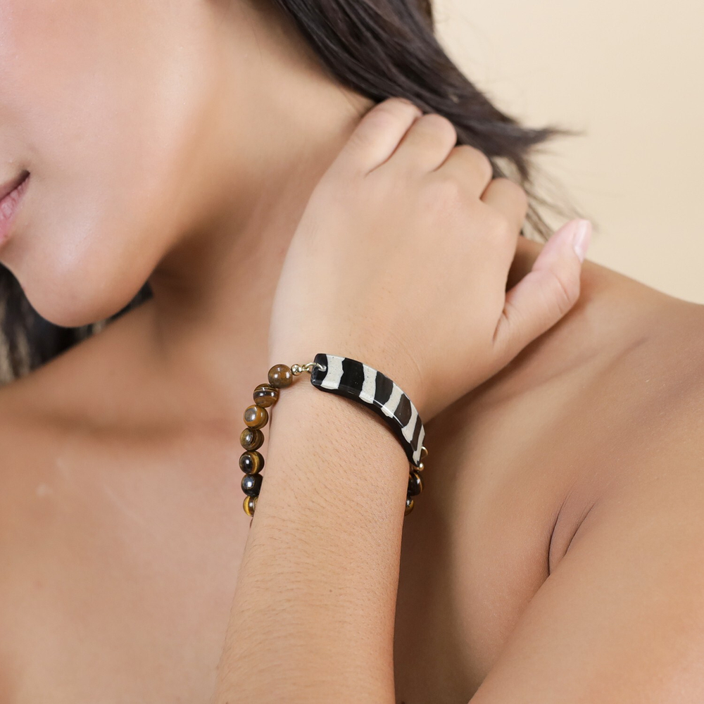 Браслет Nature Bijoux, Zebra, стрейч, с тигровым глазом и смолистым песком в смоле, NB24.2-13CP44210