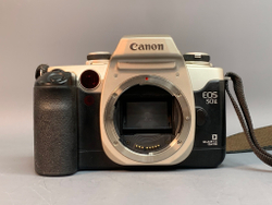 Canon EOS 50E kit 28-80mm f/3.5-5.6 III