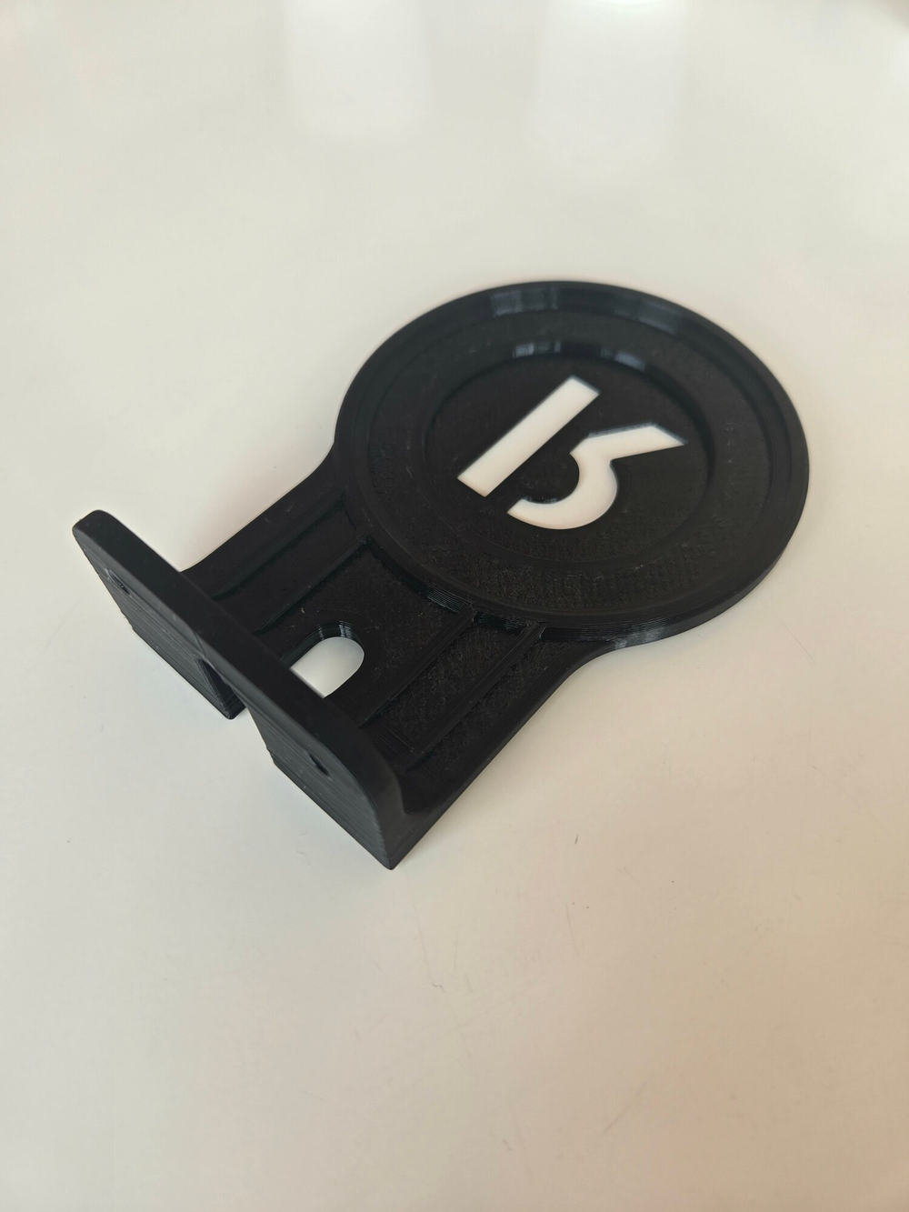 Настенный кронштейн-полка для Яндекс станций (Алиса) Лайт 2, черный, 3D печать, совместимость YNDX-00026