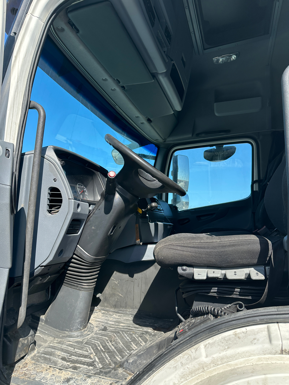 КамАЗ 5490 4x2 Седельный тягач 5490-S5 (Дизельный, 12,0 л, 401 л.с., АТ)