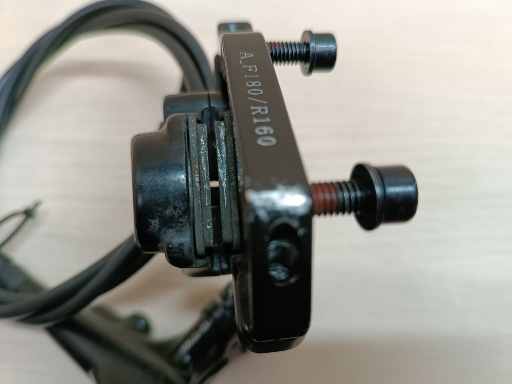 Тормоз для велосипеда Tektro Vela (задний)